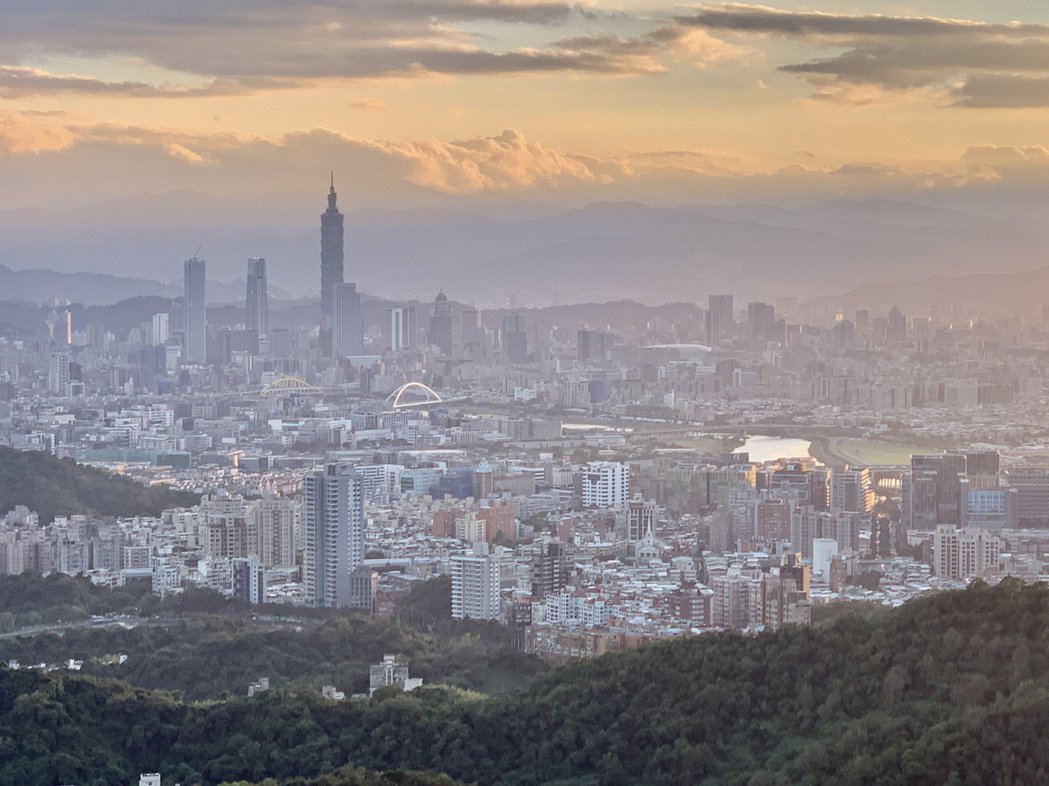 1639965356832294.jpg 163954979569481_P14789699.jpg