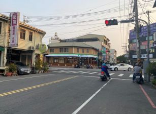 商業區黃金角店