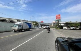 本館大路邊前後路建地