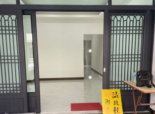 高雄茄萣鬧區黃金店面透天