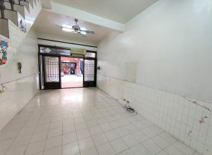 右昌國中5房透天車庫◆右昌商圈