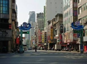 六合七賢商圈【美麗島捷運】合法旅館