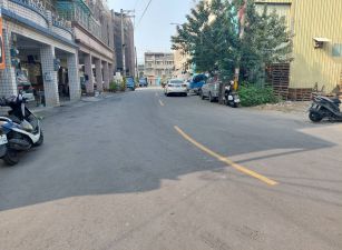 鬧中取靜綠地書香門第透天3樓