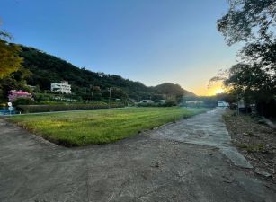 三峽茅埔正路邊農地~大家房屋王鴻