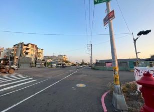 鳳山雙面路建地出租