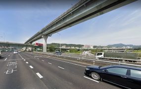 五股交流道旁合法廠房