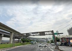 臨近環河道路旁工業地