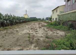 大寮河堤方正農地