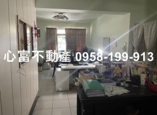 燕巢大高雄工業國甲工廠辦住(近交流道)