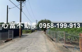 岡山大埔高鐵旁農地