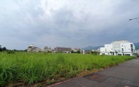 近麥當勞方正200坪建地