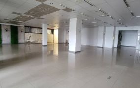 桃園大路邊旁合法店面廠房