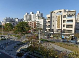 鳳山區全新翻修3樓增建4樓公寓