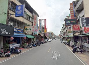 里港活巷透天厝