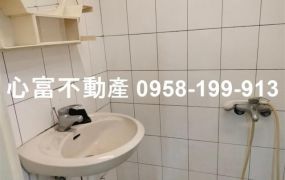 三民金山路乾淨廠房出租