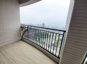 高鐵總站四年屋精裝高樓四房平車~3280萬