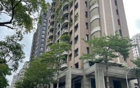 龍寶建設 七期專區豪宅