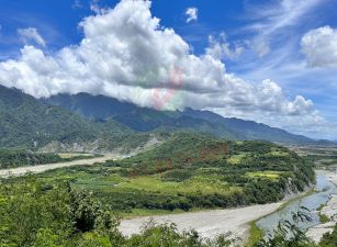 玉里德武風景區９０００坪農地－瑞穗有巢B195