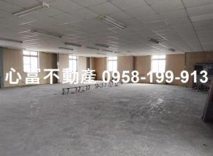 附天車!!路竹復興路上RC工業廠(近路科)