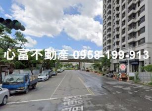 仁武蛋黃區十米路店面廠房