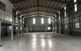 龜山挑高7米鋼構天車廠房•	大桃園廠房工業地買賣出售/廠房出租