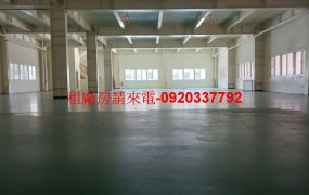 中壢交流道旁天車廠房