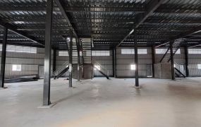 五股交流道挑高5米鋼構廠房•	新北市廠房工業地買賣出售/廠房出租