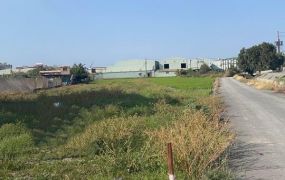 高雄市大寮區和發工業區農地