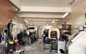土城正路邊金透天廠房/專營大台北大桃園工業地廠房出售出租