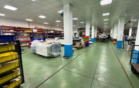 樹林漂亮雙面寬方正廠房/專營大台北大桃園工業地廠房租賃買賣