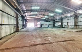 ✌喔葉廠房✌20米路旁挑高3天車廠房