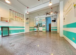 許書豪★羅東市區雙市集金店住
