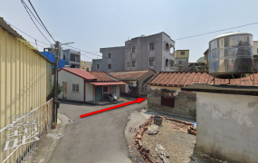 阿蓮區清蓮里都市住宅區、土地完整，面寬臨路
