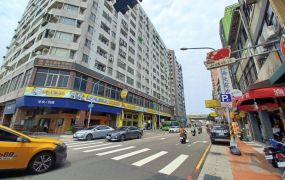 (小雅之家)東山路商圈精美樓店(店住兩用53坪)