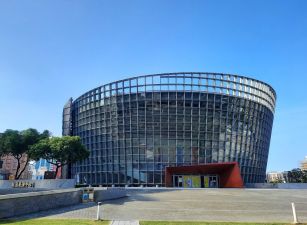 正藝文特區/雙面路/建地(可分割)