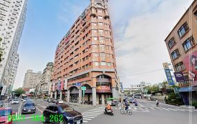 近崇德市場多用樓店台南培倫房屋土地王H。蝸牛居0931384262