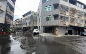 安和路三角窗雙面路六房透天