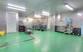 稀有烏樹林面貨梯廠房/專營大台北大桃園工業地廠房租賃買賣