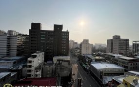 世紀大亨3+1房—眼收市景精選住宅
