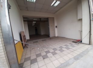 中壢體育園區【店面+7套房】收租 地點好~