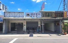歸仁中山路賺錢三店面地(送厝)