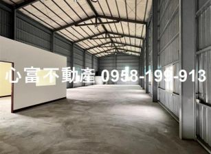 湖內東方農地廠房近省道