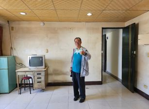 賀成交三井outlet 台中火車站旁低總價套 台中買屋賣房 土地王劉志忠