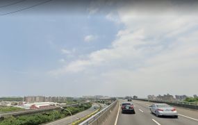 楊梅交流道漂亮工業角地/工業地廠房租賃買賣
