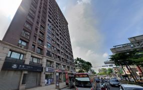 近龍安商圈省道金店面(1)