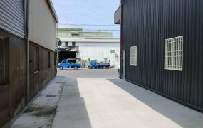仁武八德二路臨路廠房~出租出租
