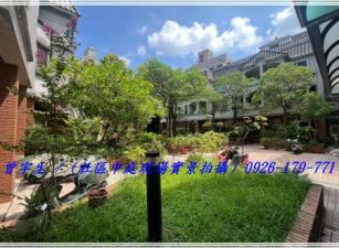 中壢忠福【福星七街】8米路5房住店透天別墅