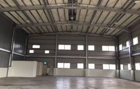 海湖工業區/大腹地/挑高9米天車廠房