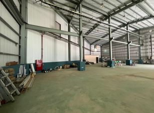 湖口交流道旁全新挑高廠房