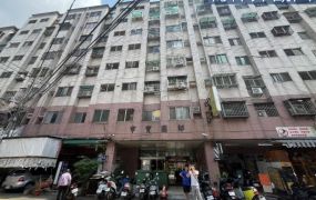 成功商圈低總價2房附車位小資族首選